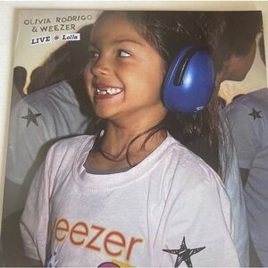 Olivia Rodrigo x Weezer Live Singles Day Exclusive 7" Vinyl /5000 - IN HAND